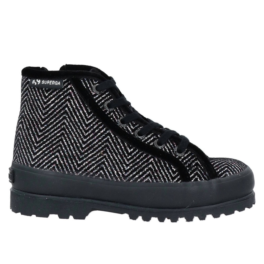 Superga girl’s stylish sneakers